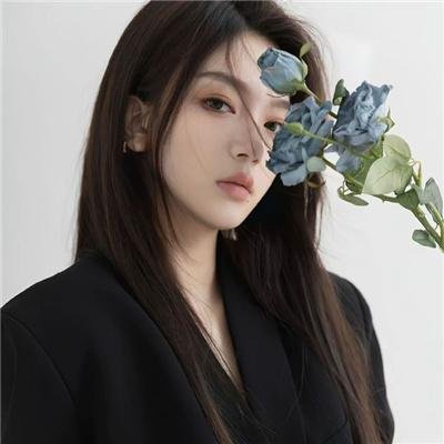 佩小姐的奇幻城堡 海报